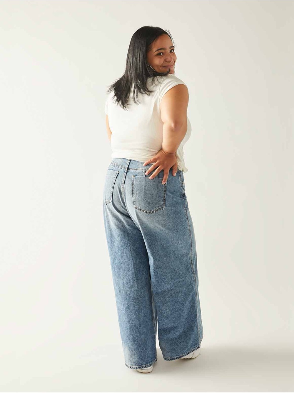 We The Free High-Rise Wide Leg Jeans - Light Blue Wash - Picture 5 of 12